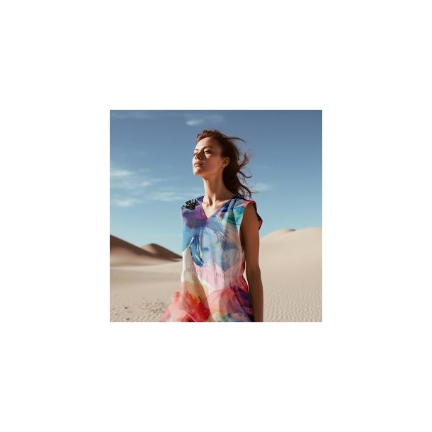 Light and Lush, summer