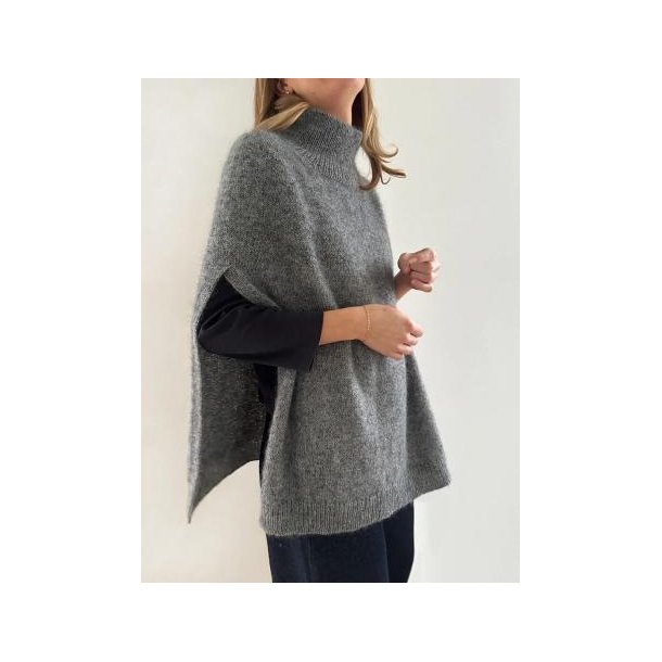 Darcy cape