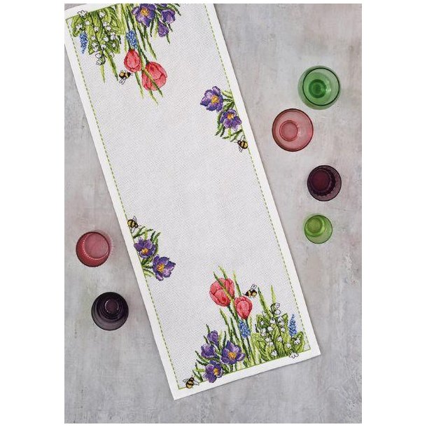 Springtime, bordl�ber