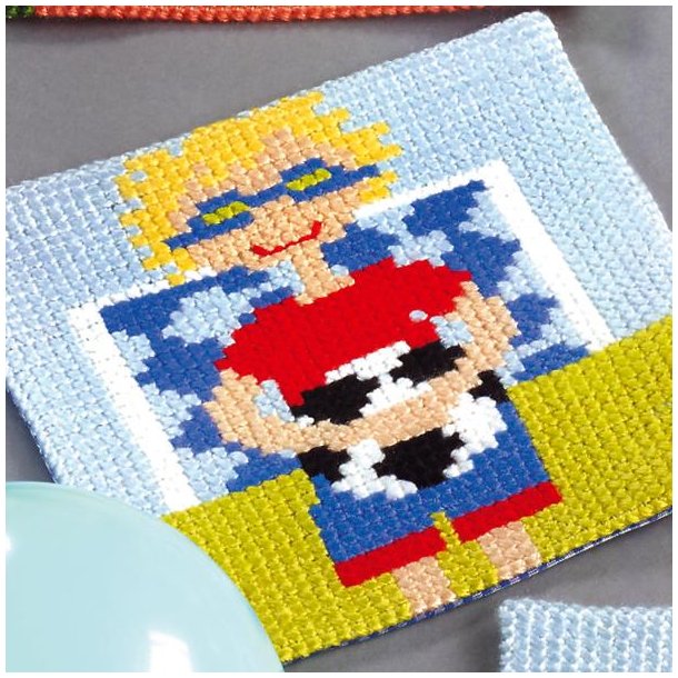 Fodboldspiller; b�rnestramaj