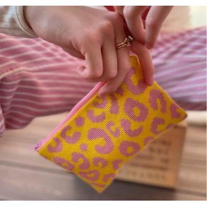 My little Leo pung, Gul-lyser�d