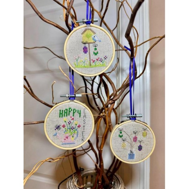 3 Happy Easter oph�ng