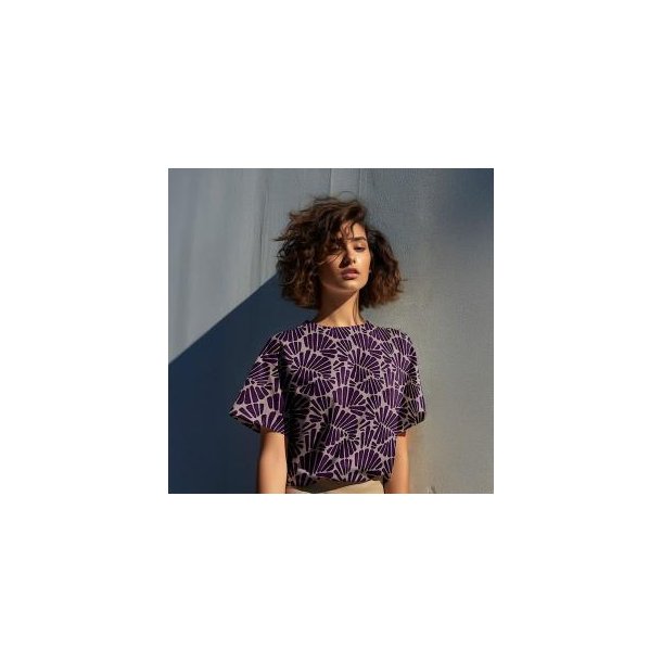 Light and Lush 25 Fall