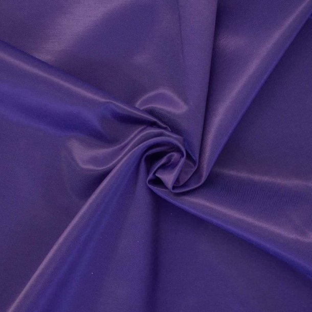 B�vernylon, Aubergine