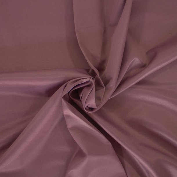 B�vernylon, Gammelrosa