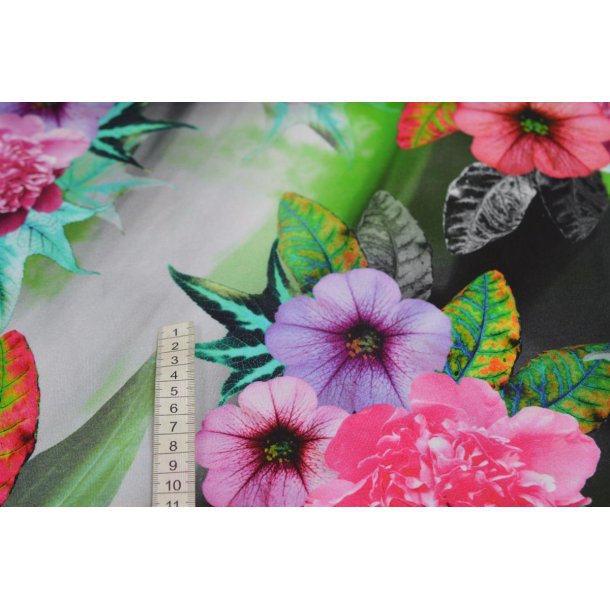 Viscose jersey m/blomster