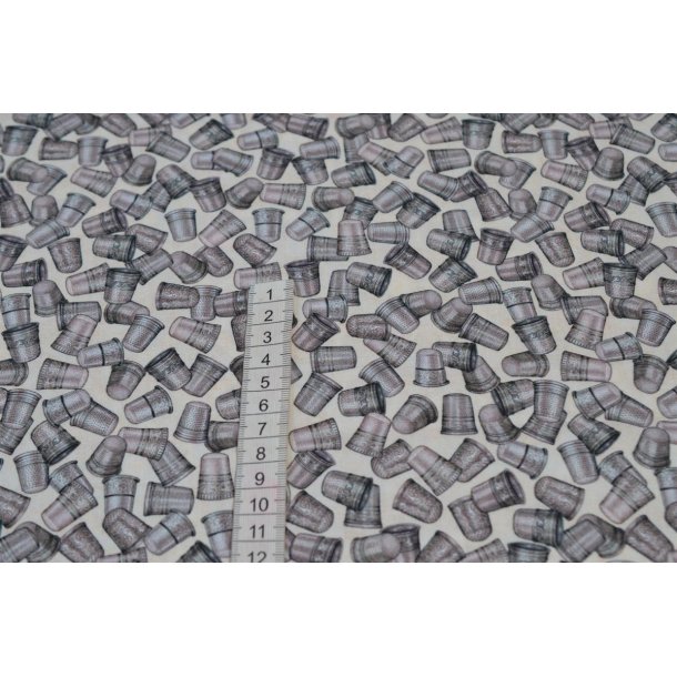 Patchwork Fingerb�l R�hvid bund