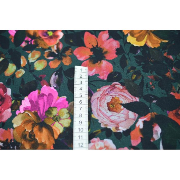 Viscose jersey M�rk gr�n m/blomster