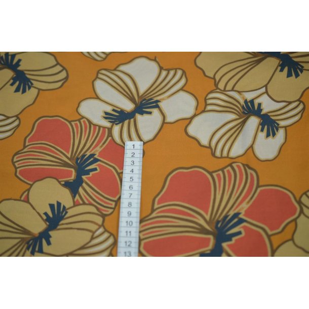 Viscose m/Retroblomster