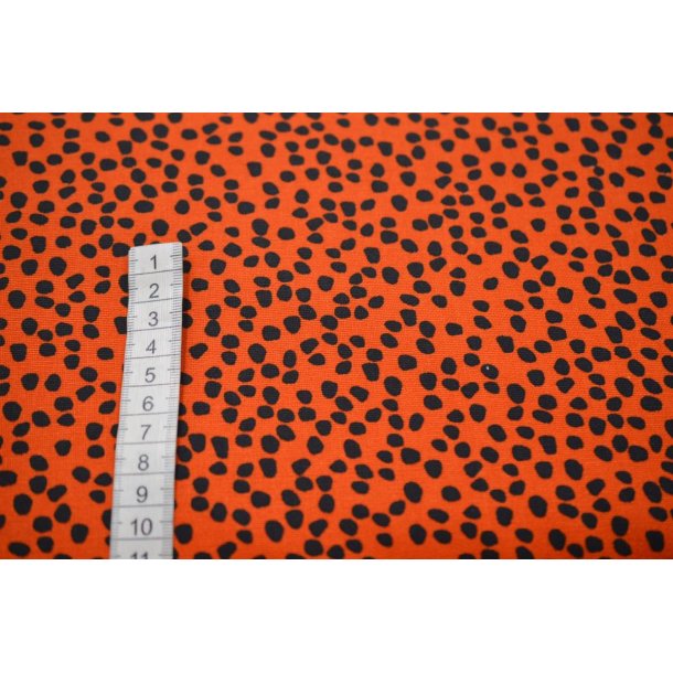 Canvas  R�d m/sorte prikker