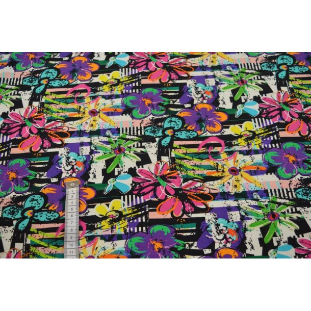 �kotex viscose med blomster