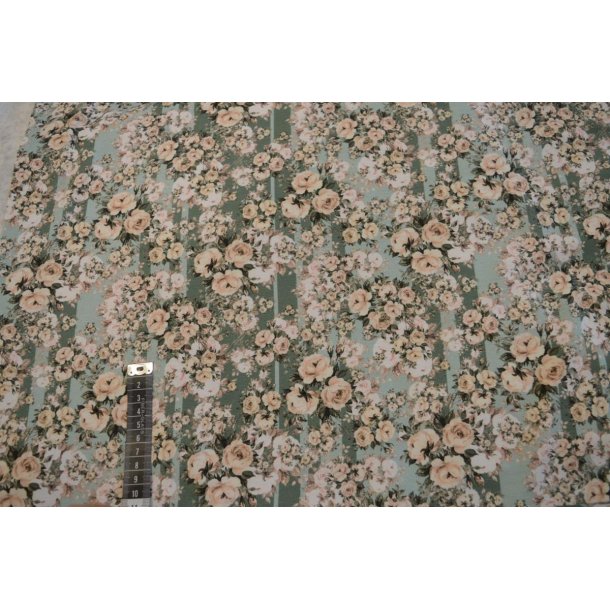 Viscose jersey m/sm� roser