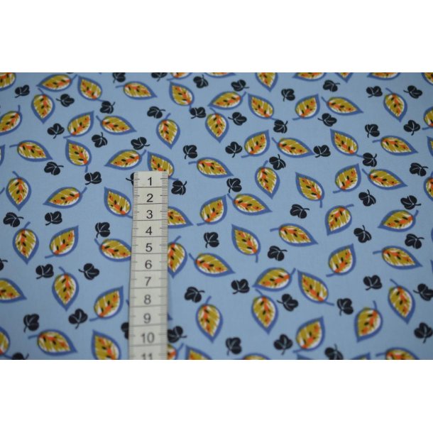 Bl�d Polyester m/blomster lysebl�