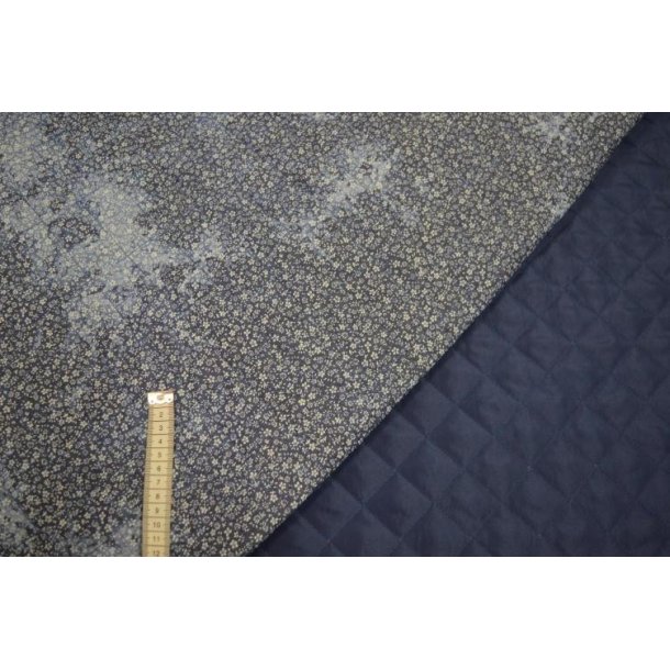 Quiltet Flowers Denim