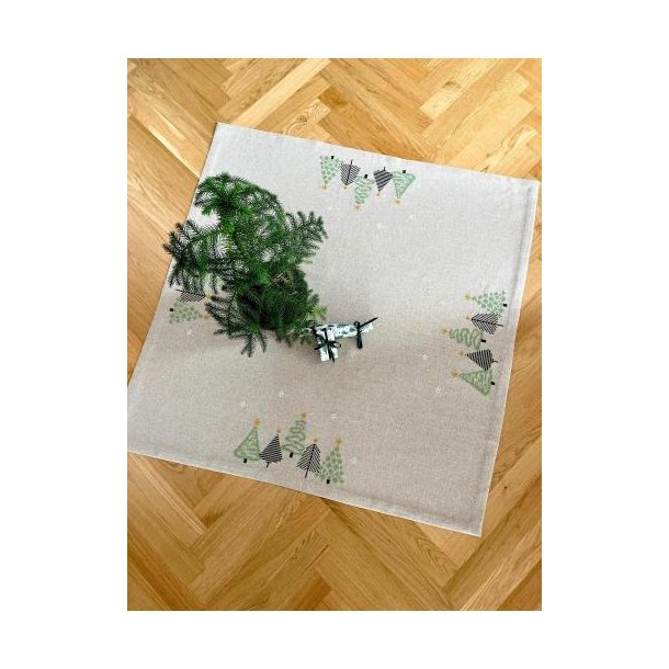 Lille Juletr�st�ppe med juletr�er