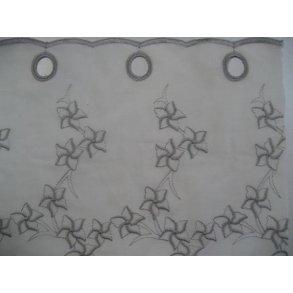 Ecru cafegardin m/gr�lig broderi